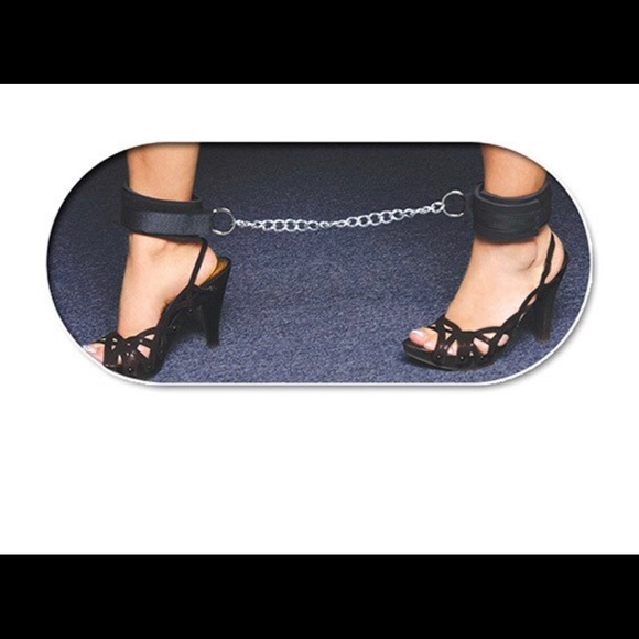 Fetish 😉 Fantasy Series SEXY Wrist & Ankle Cuffs - Picture 4 of 6